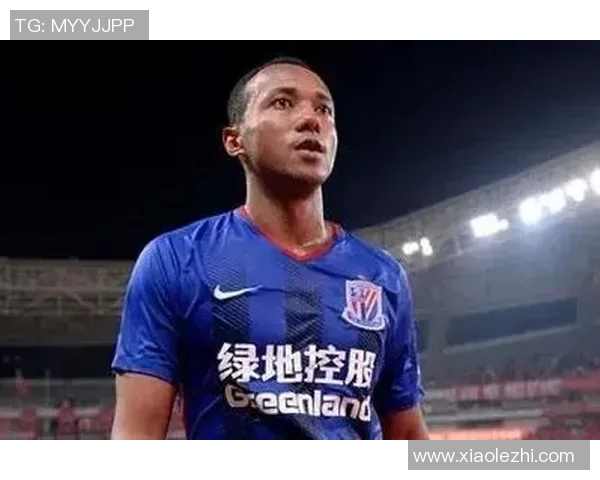 昔日绿茵场上的风云人物帅气老足球明星的传奇人生与不凡魅力