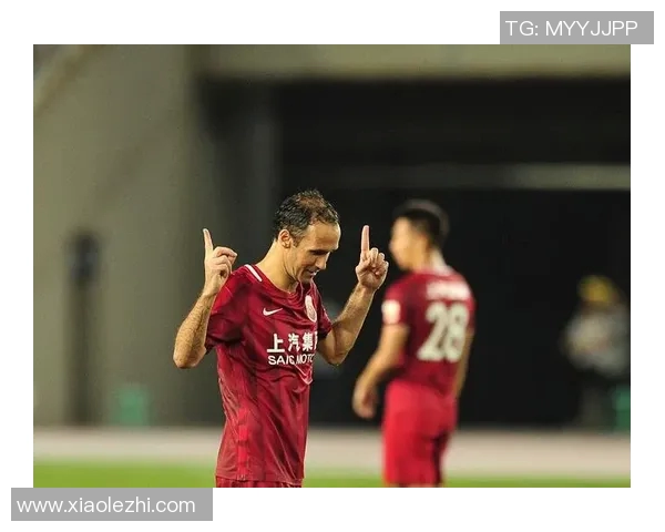 里卡多足球明星的传奇之路与辉煌成就探秘