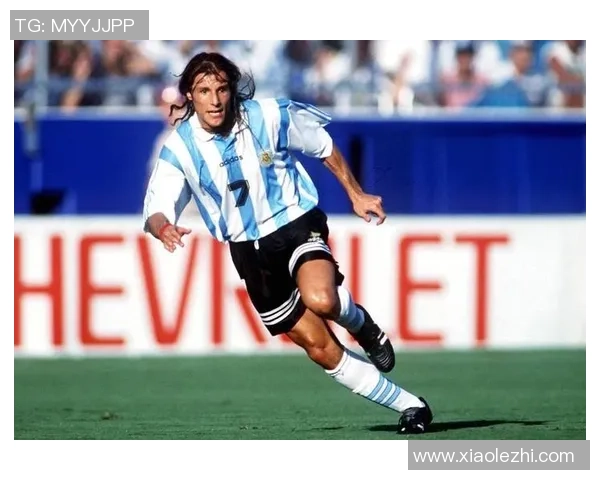 历史上最具影响力的足球明星及其传奇故事解析